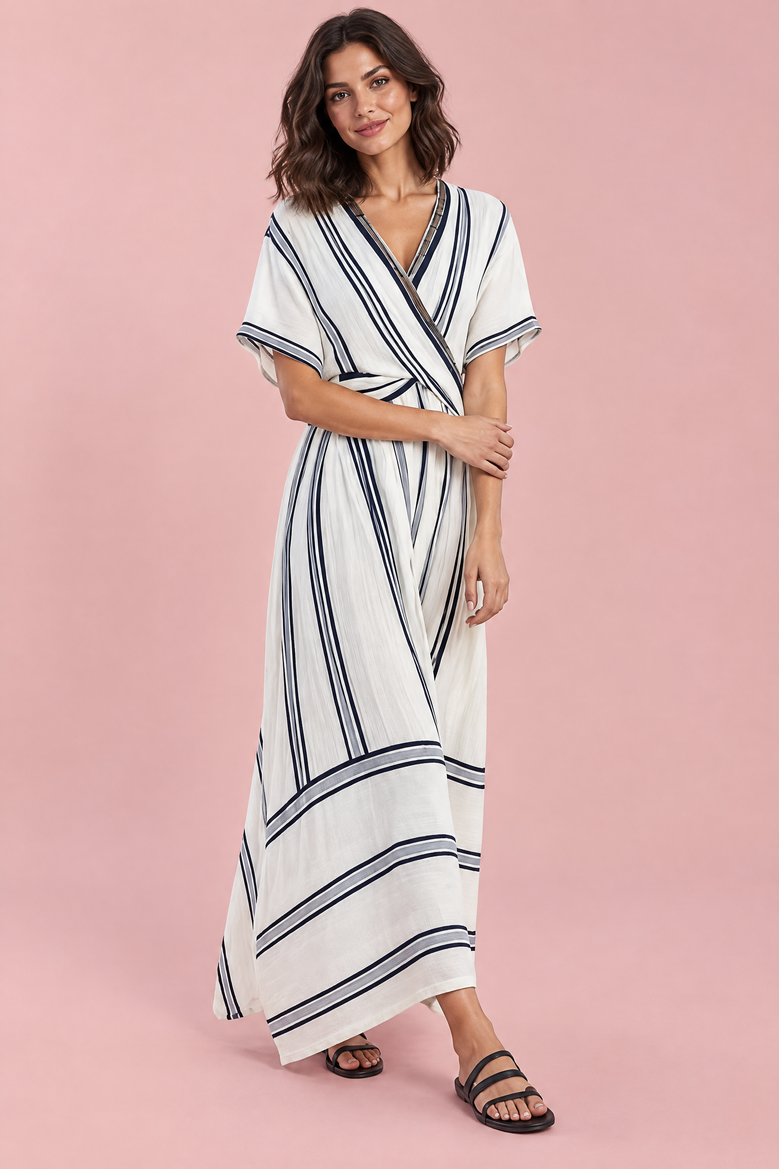 Robe portefeuille blanche à col V | Vue de face | Lounelle Paris