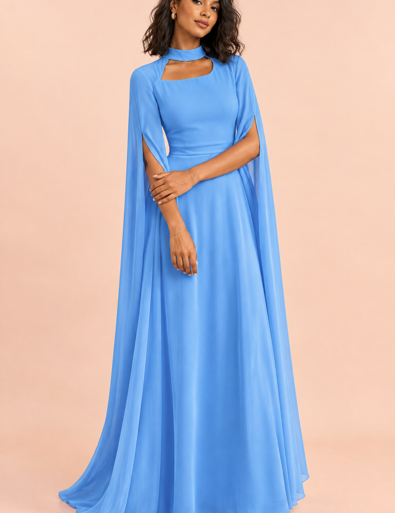 Robe longue bleu roi à encolure carrée et manches cape | Vue de face | Lounelle Paris