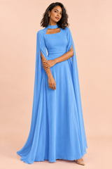 Robe longue bleu roi à encolure carrée et manches cape