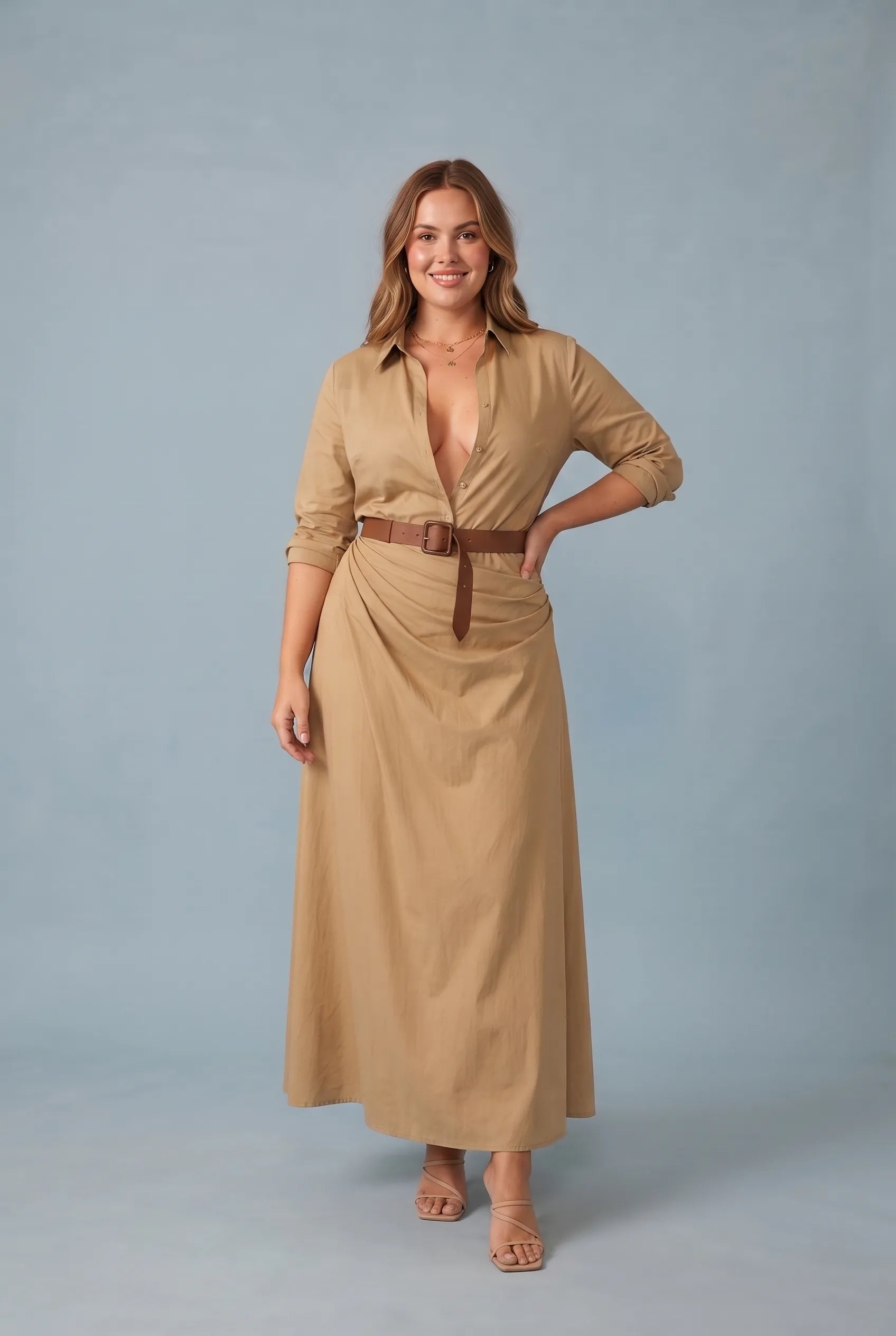 Robe col chemise ceinturée | Porté sur une silhouette plus ronde | Lounelle Paris