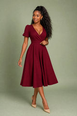 Robe col V croisé manches bouffantes