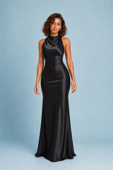 Robe longue dos nu col halter