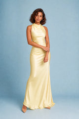 Robe longue dos nu col halter