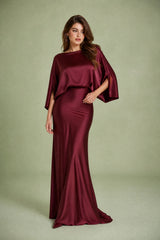 Robe longue satinée encolure bateau