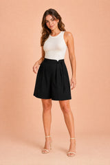 Short ample taille haute